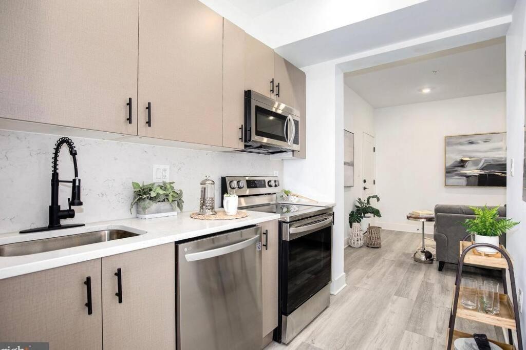 Amazing Capital Hill Apt , Step Away Gym, Shopping Washington Buitenkant foto